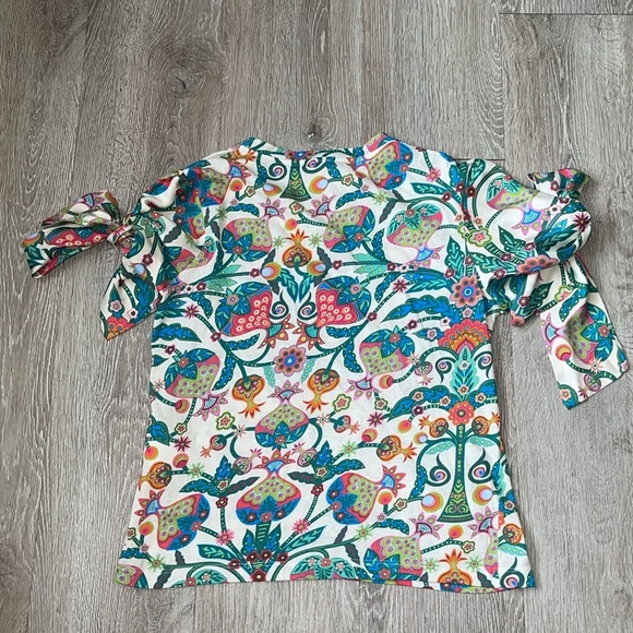La DoubleJ tree of life mixed media blouse with bow tie sleeves size xs - Picture 5 of 9